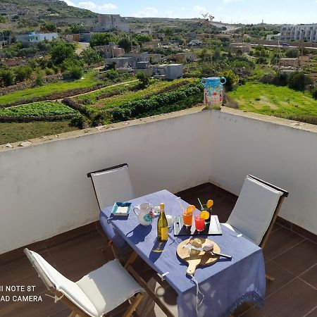 Appartement Mellieha Beach Extérieur photo